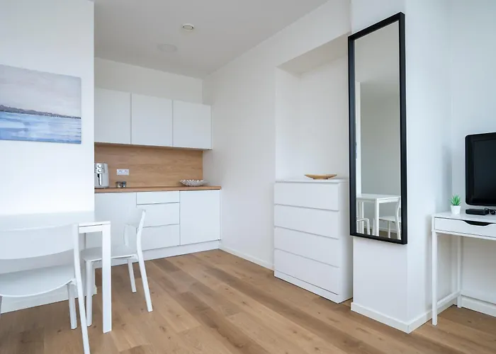 Lägenhet Hilltop - Studio In City Centre *