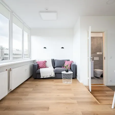 Hilltop - Studio In City Centre